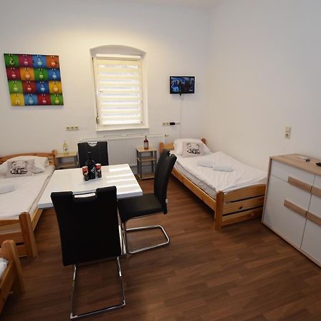 Monteurzimmer Kirchheim-Teck 키르하임운터텍 외부 사진