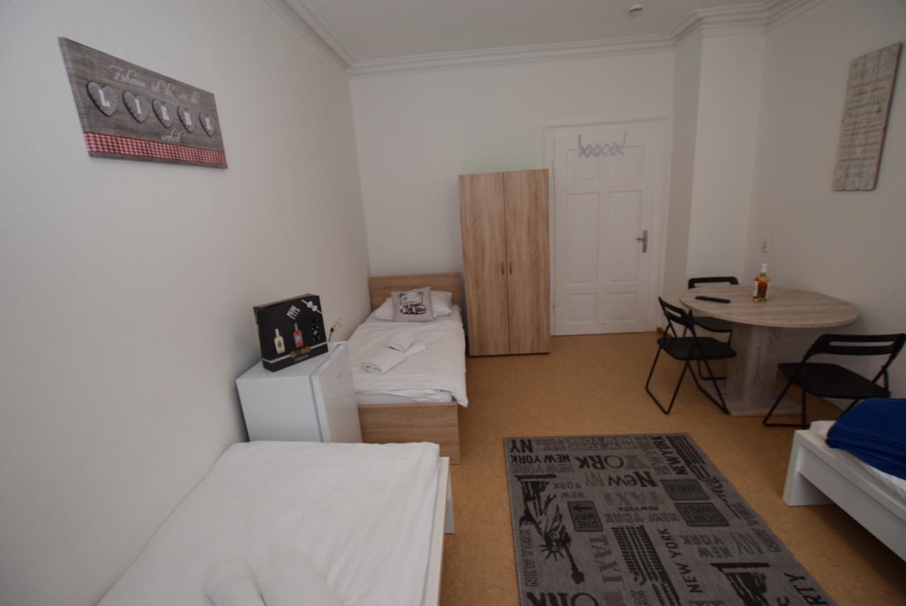 Monteurzimmer Kirchheim-Teck 키르하임운터텍 외부 사진