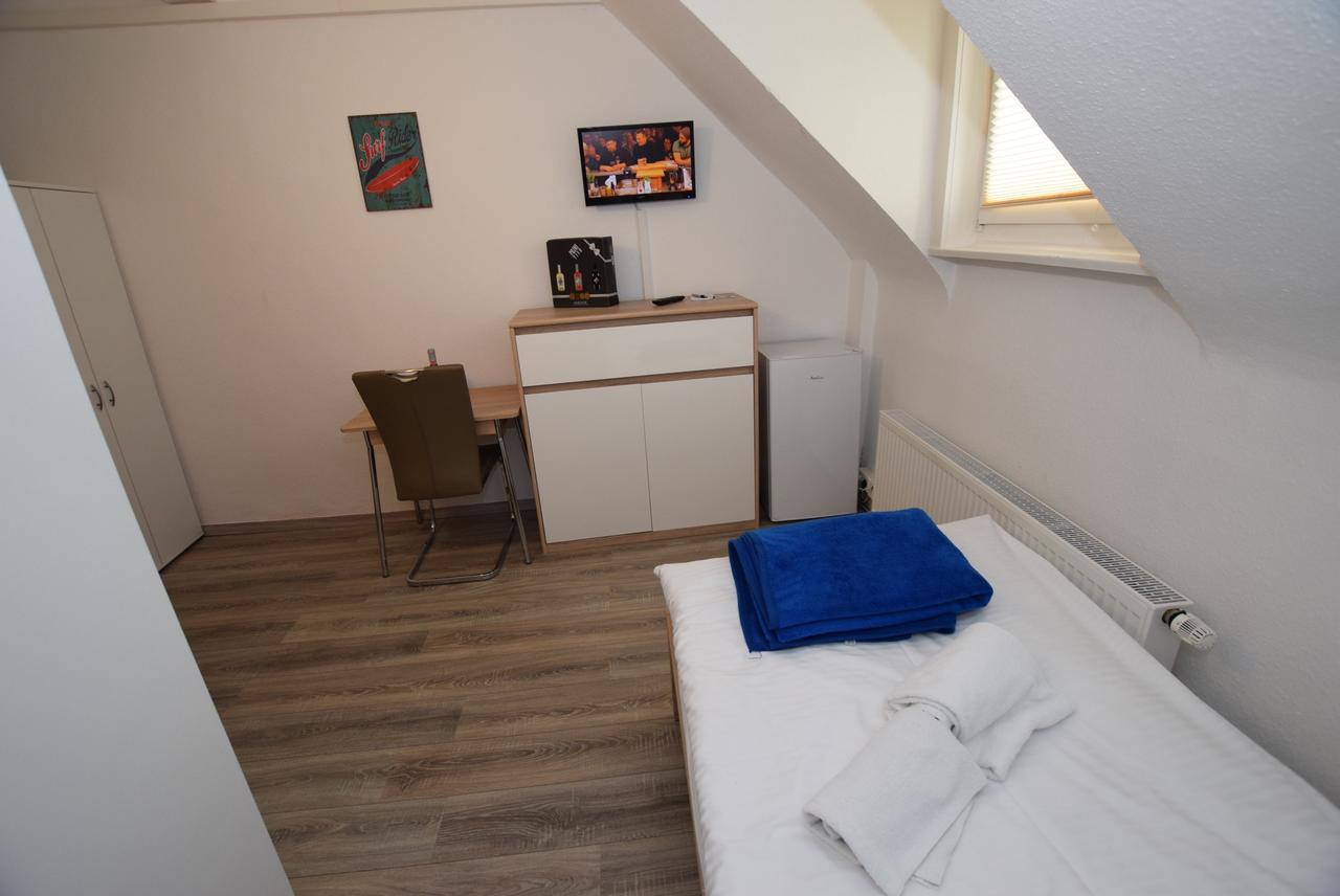 Monteurzimmer Kirchheim-Teck 키르하임운터텍 외부 사진