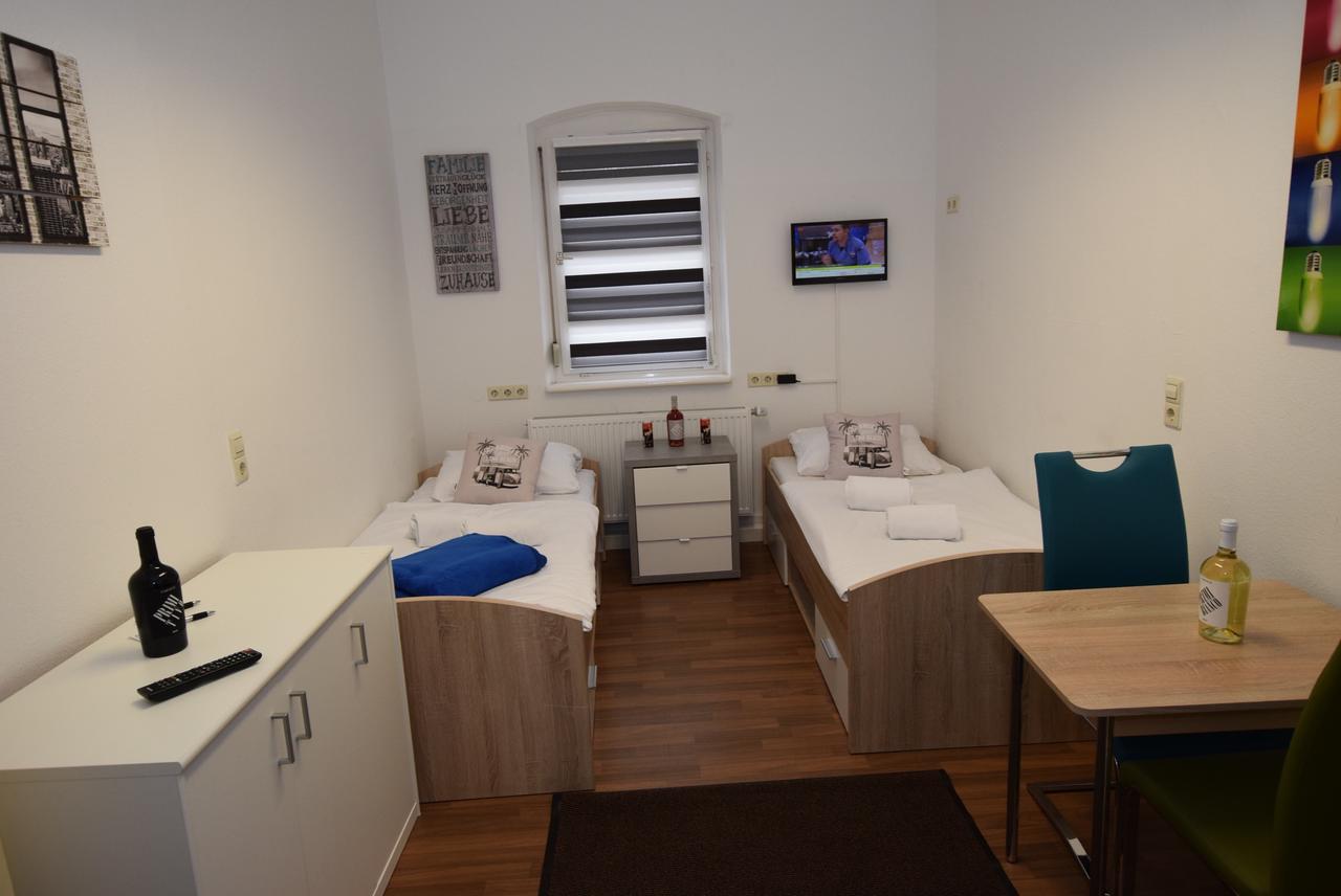 Monteurzimmer Kirchheim-Teck 키르하임운터텍 외부 사진